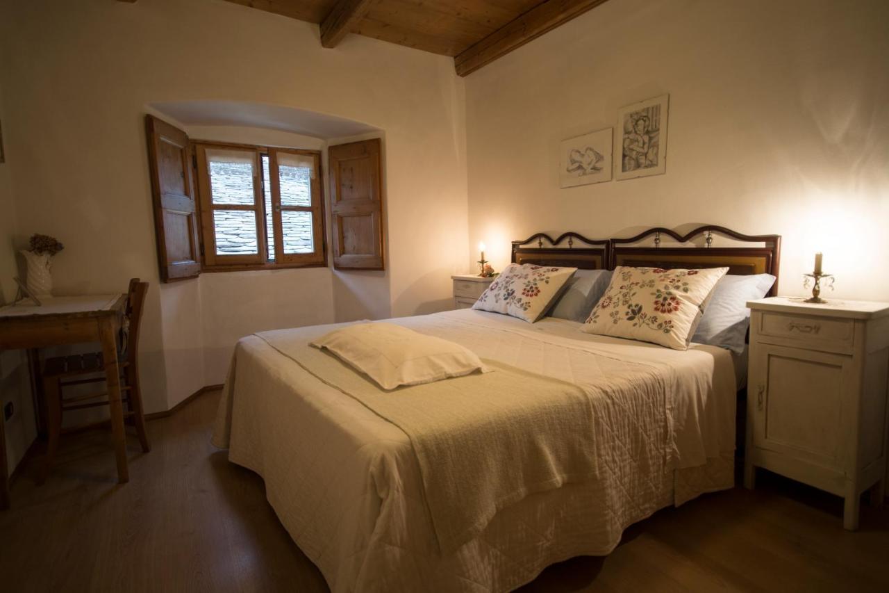 Bed and breakfast Bb Chiavenna Centro Storico Extérieur photo