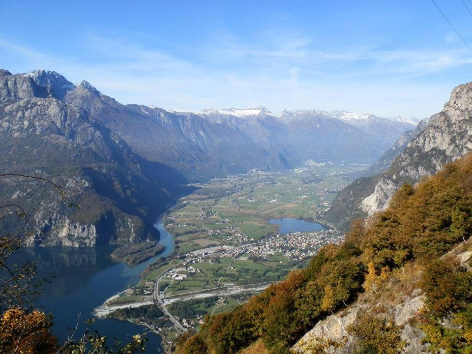Bed and breakfast Bb Chiavenna Centro Storico Extérieur photo