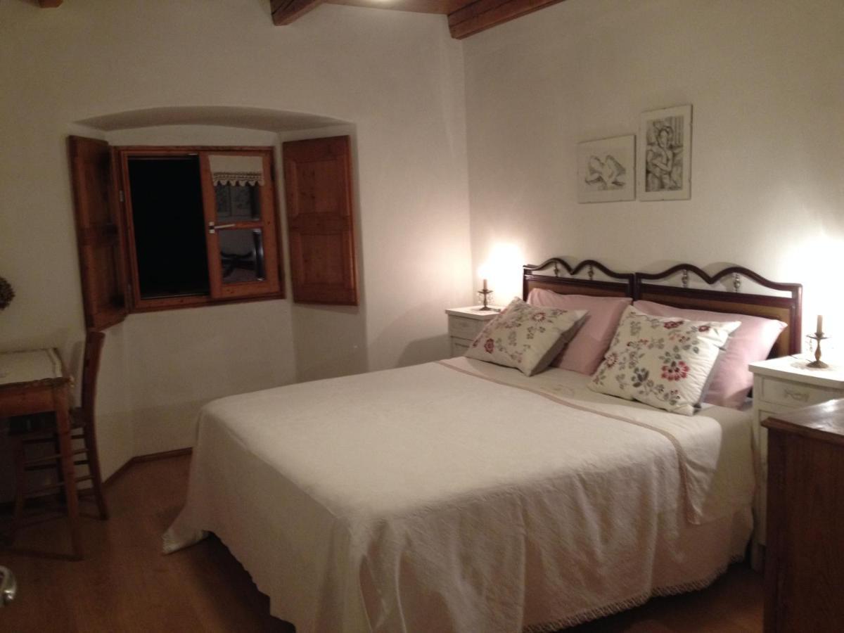 Bed and breakfast Bb Chiavenna Centro Storico Extérieur photo