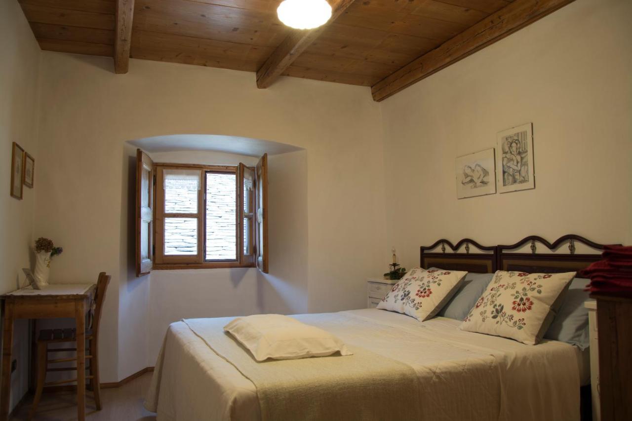 Bed and breakfast Bb Chiavenna Centro Storico Extérieur photo